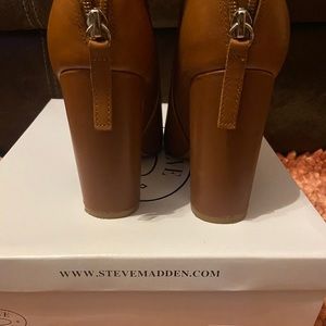 Steve Madden Trista Bootie